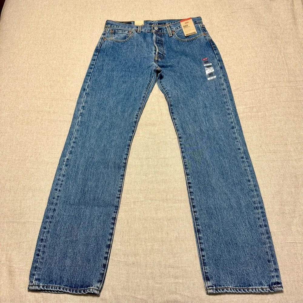 Levi’s 501 Original Jeans 32x32 Medium Wash 100% Cotton Straight Leg NWT - Picture 10 of 12